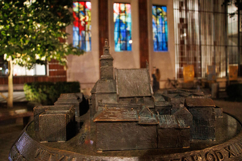 克拉科夫恐怖徒步之旅（英语讲解）克拉科夫恐怖徒步之旅