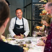 Rome : cours de cuisine sur les pâtes et le tiramisu avec vin à volonté