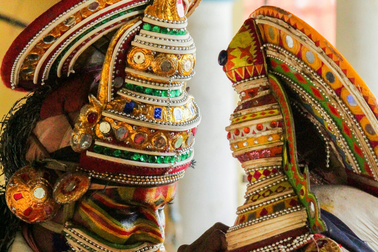 Kochi: Kathakali, Theyyam, and Kalaripayattu Evening Show