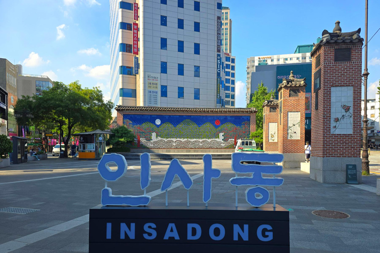 Seoul: Jongro UNESCO Heritage Small Group Walking Tour English Guide