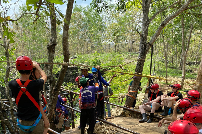 Yogyakarta: Excursión de un día por la cueva de Jomblang y la cueva de Pindul