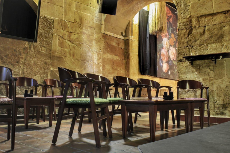 Alicante, special New Year's Eve Flamenco show, dinner, and party. Alicante: Special New Year's Eve Flamenco Show, Dinner, and Party.