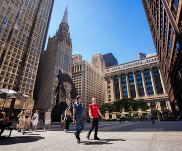 Chicago Uncovered: Sights, Bites & Architecture