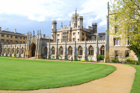 Cambridge PhD-Led Chinese Walking Tour + Kings College Entry PHD Student Chinese Walking Tour with King's College entry