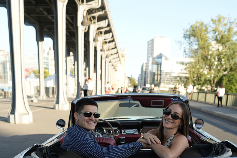 Paris: Vintage Mustang Tour & Local Guide with Hotel Pickup Paris Highlights | 1-Hour Mustang Express Tour