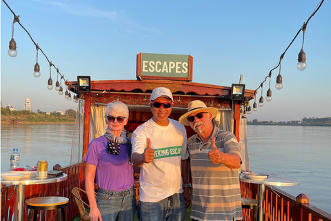 Vientiane: Mekong River Sunset Cruise with Snacks & Drinks