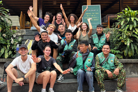 Tour di 4 giorni dell&#039;anello di Ha Giang con notte extra e pick-upTour in CABINA INDIVIDUALE DORME