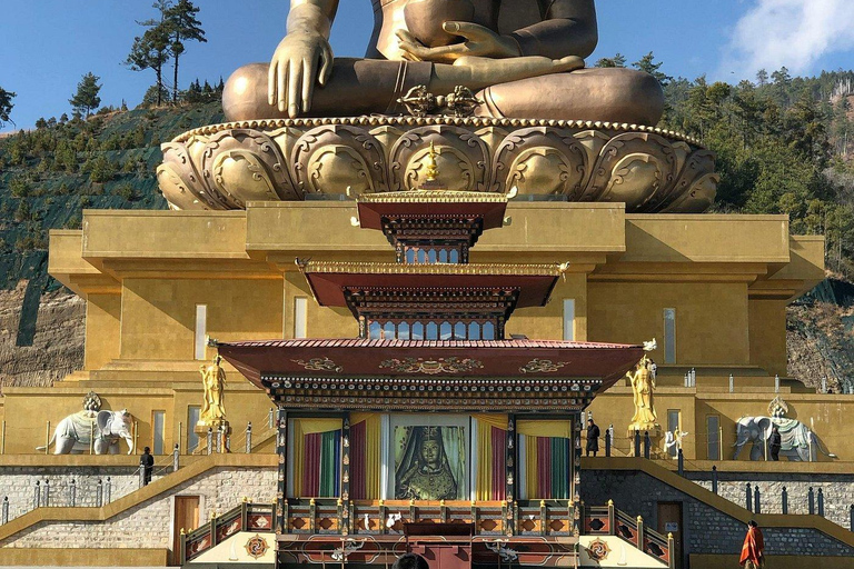 Enchanting Bhutan tour with Guide 1 week Tour from Thimphu