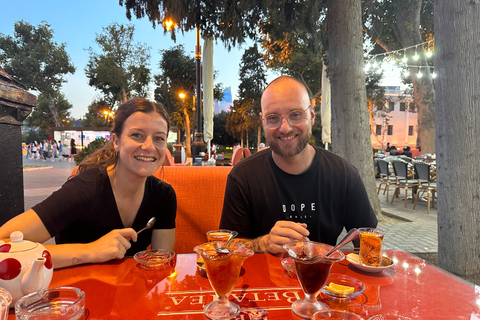 Der Geschmack Aserbaidschans: Kulinarische Tour mit Snacks und AbendessenKleingruppentour