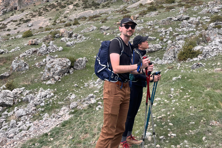 3 day trekking between mountain villages Khinaliq - Qriz Baku: 3 day trekking aroud mountain villages Guba - Khinalig