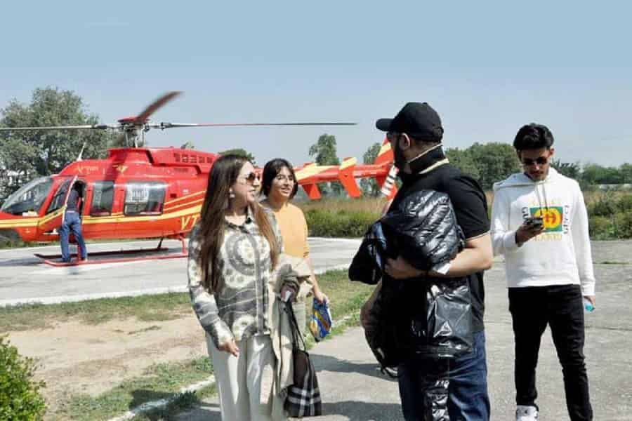 Erlebe die Taj Mahal Tour mit dem Hubschrauber von Delhi aus. Foto: GetYourGuide Erlebe die Taj Mahal Tour mit dem Hubschrauber von Delhi aus. Foto: GetYourGuide
