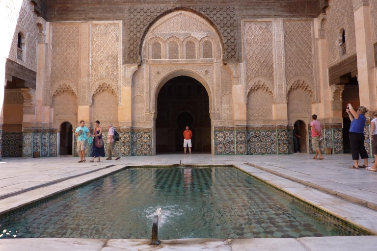 Marrakech : Madrasa Ben Youssef, jardin secret et visite de la médinaVisite privée