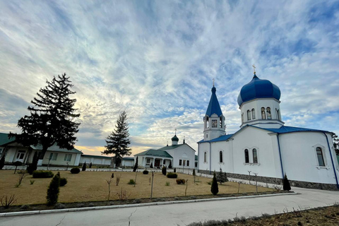 Chișinau: Plaiul Fagului Hike, Honey Tasting, & Monastery