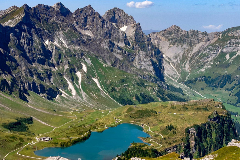 Tour per piccoli gruppi del Titlis e di Interlaken in auto da Lucerna