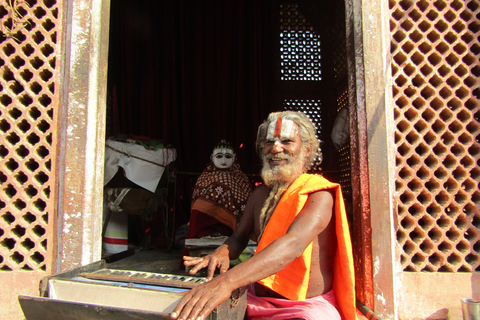 探索灵性主义与社会人类学