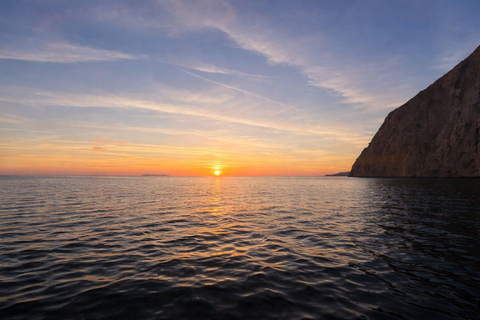 Kalamata: Private or Shared Catamaran Cruise with Meal Kalamata: Private Day Catamaran Cruise with Meal