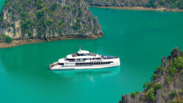 Halong Symphony Day Cruise-7 Hours Voyage On The Bay