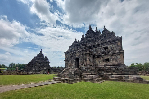 Yogyakarta: Merapi Sunrise, Plaosan Cycling & Prambanan Tour Prambanan Day or sunset Tour