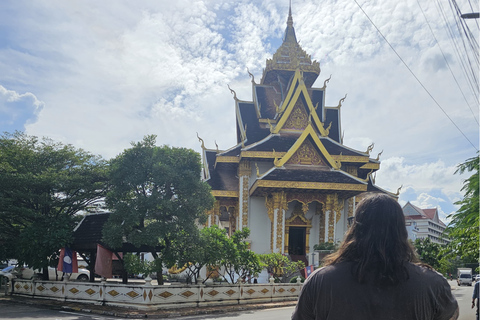 Vientiane: Private Guided City Walking Tour