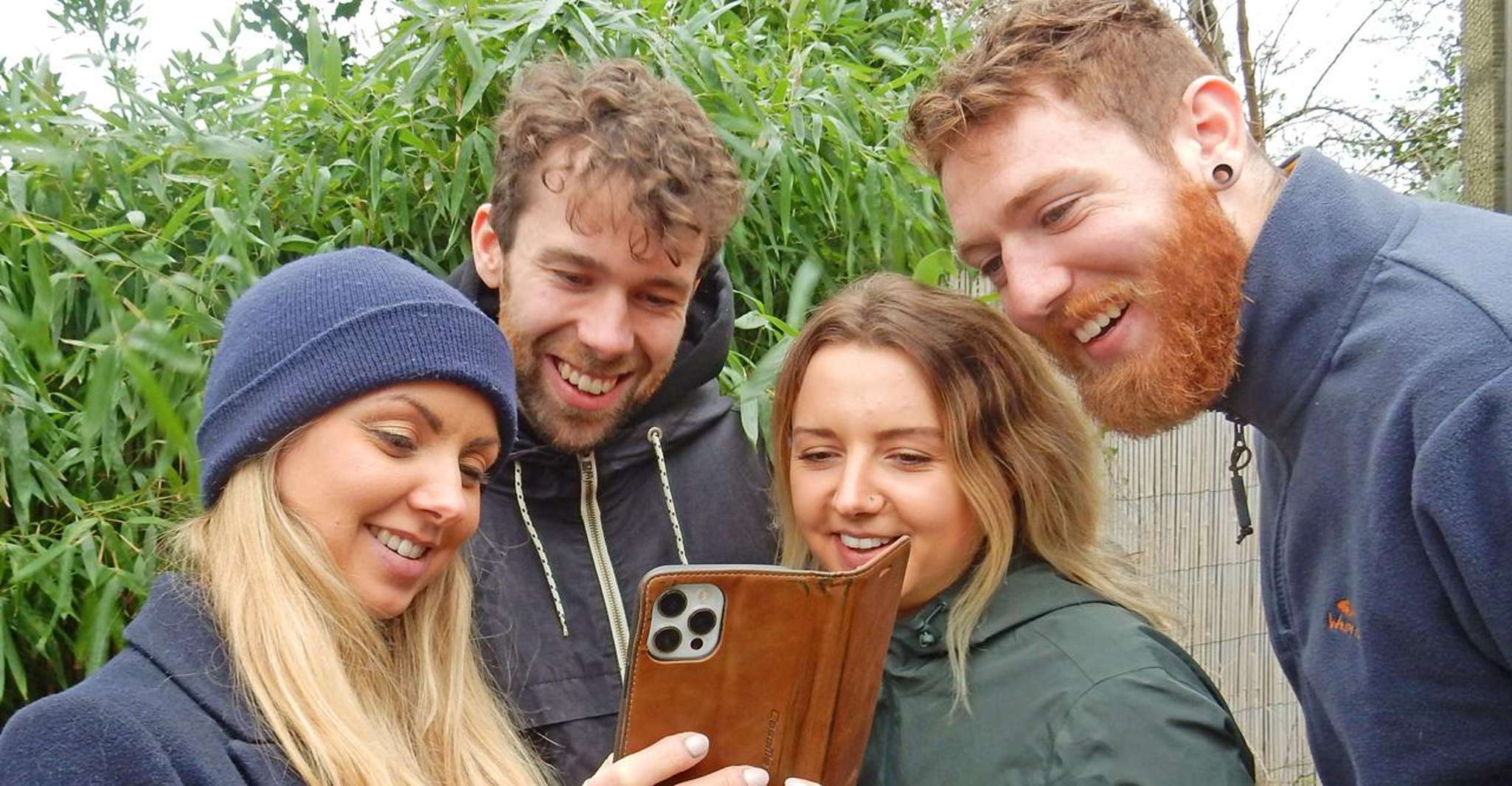 Quirky, Quirky auto-guiado smartphone herança caminhadas - Hizvo