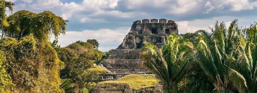 Placencia : Ruine maya Xunantunich et visite du trou bleu