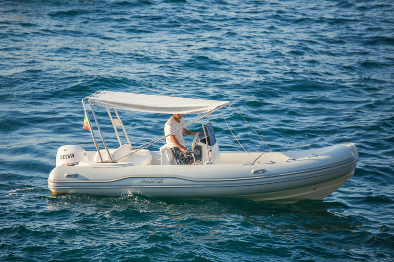 Boat rental from Marina Grande di Sorrento April and May