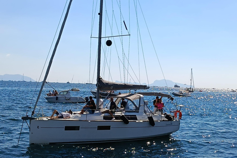 Naples Special America's Cup from the Sea: Experience the Races from the Sea Naples America's Cup special from the sea: Experience the regattas from the sea
