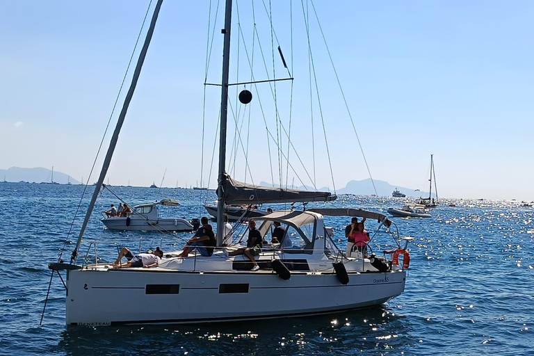 Naples Special America's Cup from the Sea: Experience the Races from the Sea Naples America's Cup special from the sea: Experience the regattas from the sea