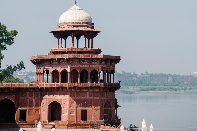 Benarés: Tour privado de Prayagraj de un día completoVaranasi: tour privado de día completo a Prayagraj