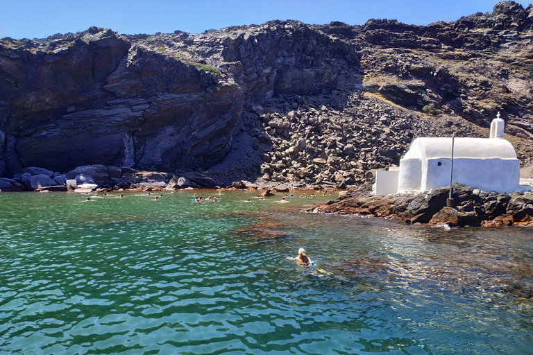 Santorini: Private Aimilianos Motor Yacht Cruise (2026)