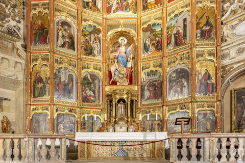 Trujillo: Entrada a las iglesias Santa María la Mayor y San Martin de Tours