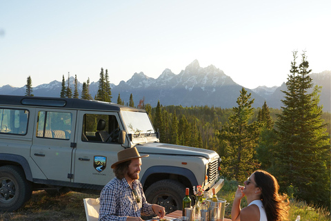 Jackson: Grand Teton Private Wildlife Safari & Sunset Dinner Jackson: Grand Teton Private Wildlife Safari & Sunset Dinner