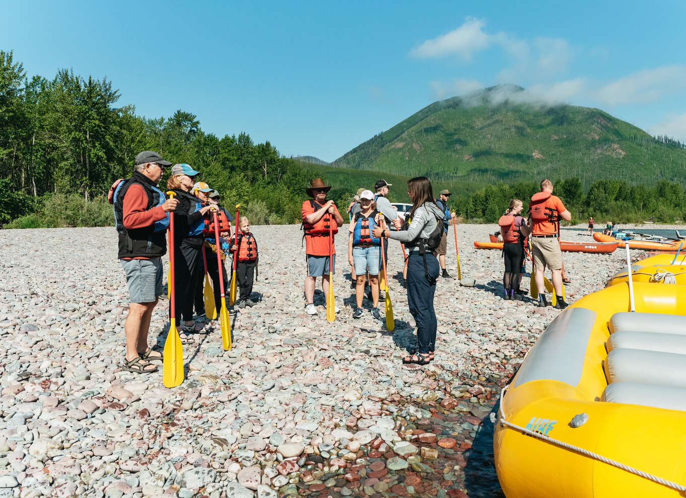 West Glacier: Naturskøn rafting i Glacier National Park