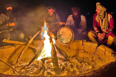 Marrakesz: Agafay Desert Tour z quadem, przejażdżką na wielbłądzie i kolacją