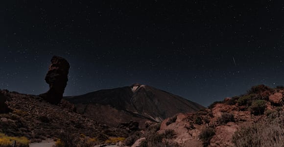 Teide: Excursión guiada nocturna al atardecer y observación de las estrellas con cena