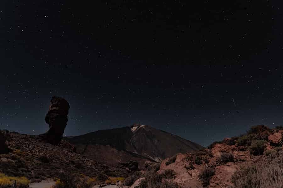 Teide: Geführte Sunset & Stargazing Tour bei Nacht mit Abendessen. Foto: GetYourGuide Teide: Geführte Sunset & Stargazing Tour bei Nacht mit Abendessen. Foto: GetYourGuide