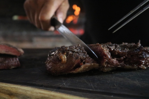 Montevideo: Exclusive VIP Experience at a Century-Old Winery, Tasting, Lunch, Transport