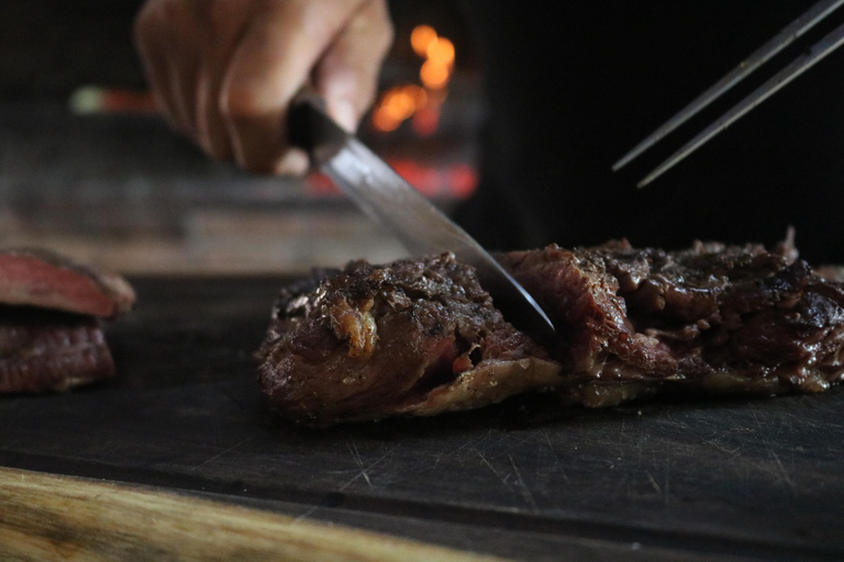 Montevideo: Exclusive VIP Experience at a Century-Old Winery, Tasting, Lunch, Transport