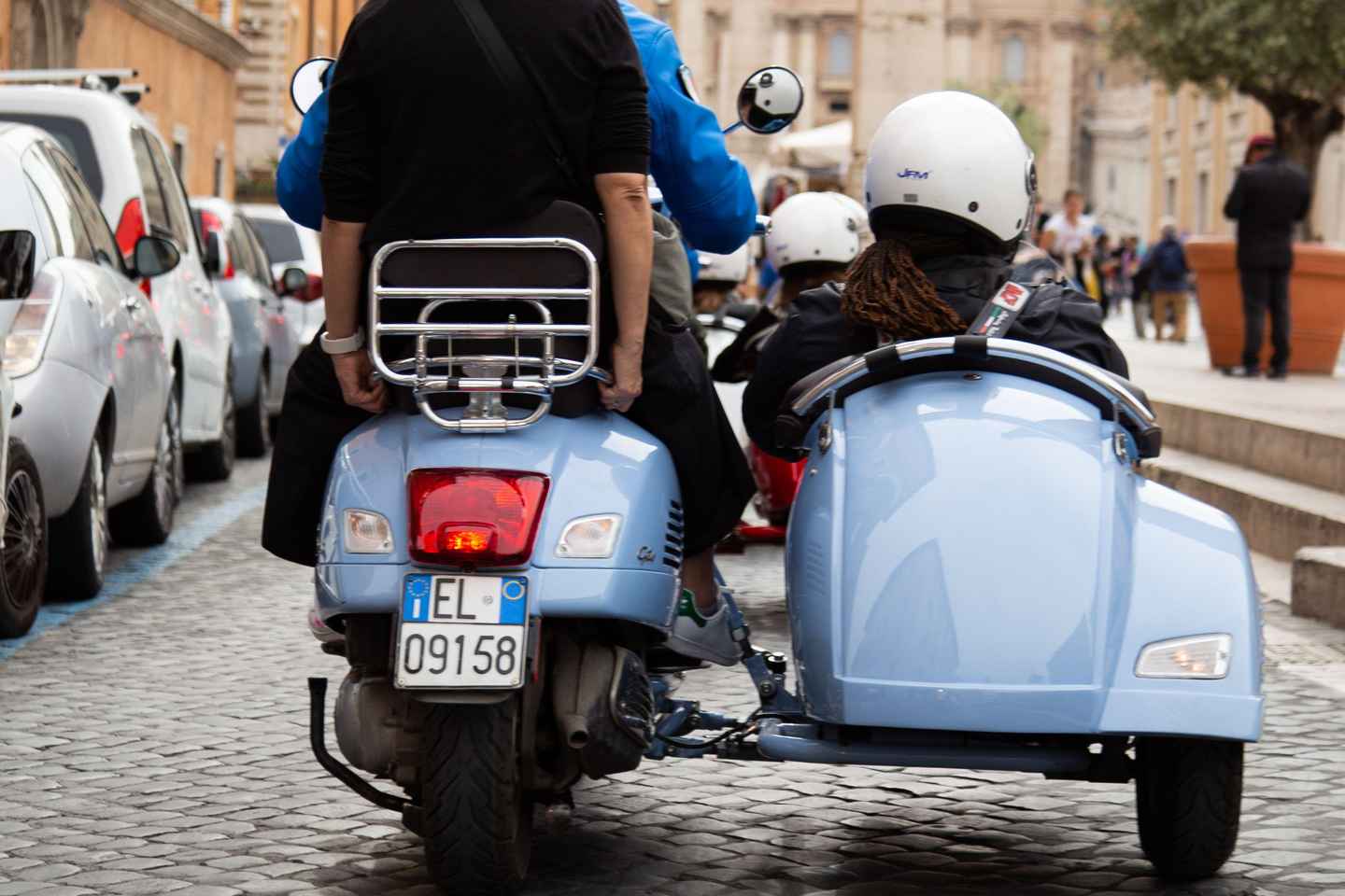 Morning Vespa Sidecar Tour with Cappuccino
