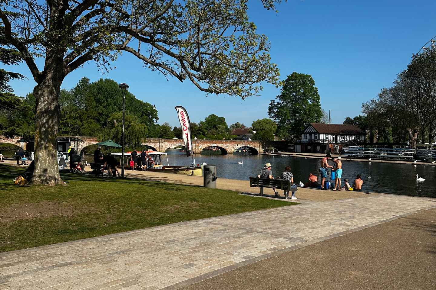 Historic Walk Around Stratford Upon Avon - Tustin’s Tours