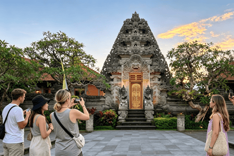 Bali: Ubud Palace, Royal Legends & Traditional Arts - Image 2