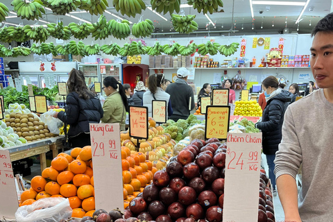 Vietnamese Food Tour with Local Guide