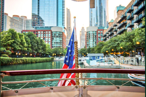 Chicago: Architecture Boat Tour with Drinks