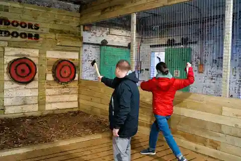 Llangollen: 30-Minute Axe Throwing Session