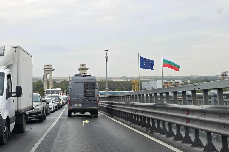 Bucharest: Bulgaria guided half-day trip