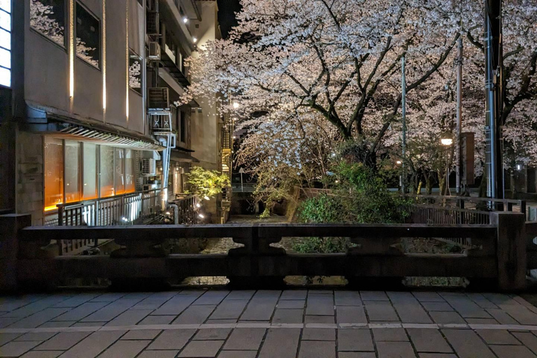 Kyoto: Rundgang Kiyomizu, Bezirk Gion mit einem EinheimischenTour zu Fuß: Kiyomizu-Tempel, Bezirk Gion mit einem Einheimischen