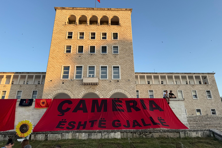 地拉那：地拉那和国家考古博物馆徒步导览