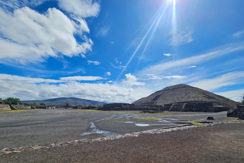 Tur till Teotihuacan med upphämtning från Parque Mexico