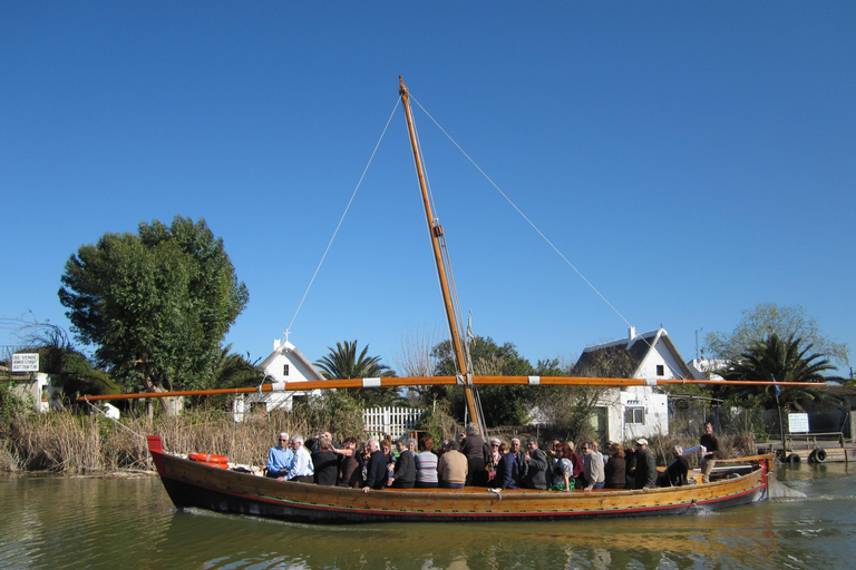 Walencja: wycieczka z przewodnikiem po jeziorze Albufera i zwiedzanie barracWalencja: rejs wycieczkowy po Albufera o zachodzie słońca z przewodnikiem i zwiedzanie barrac