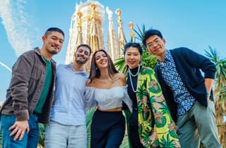Barcelona: Sagrada Familia Guided Tour mit Zugang zu den Türmen